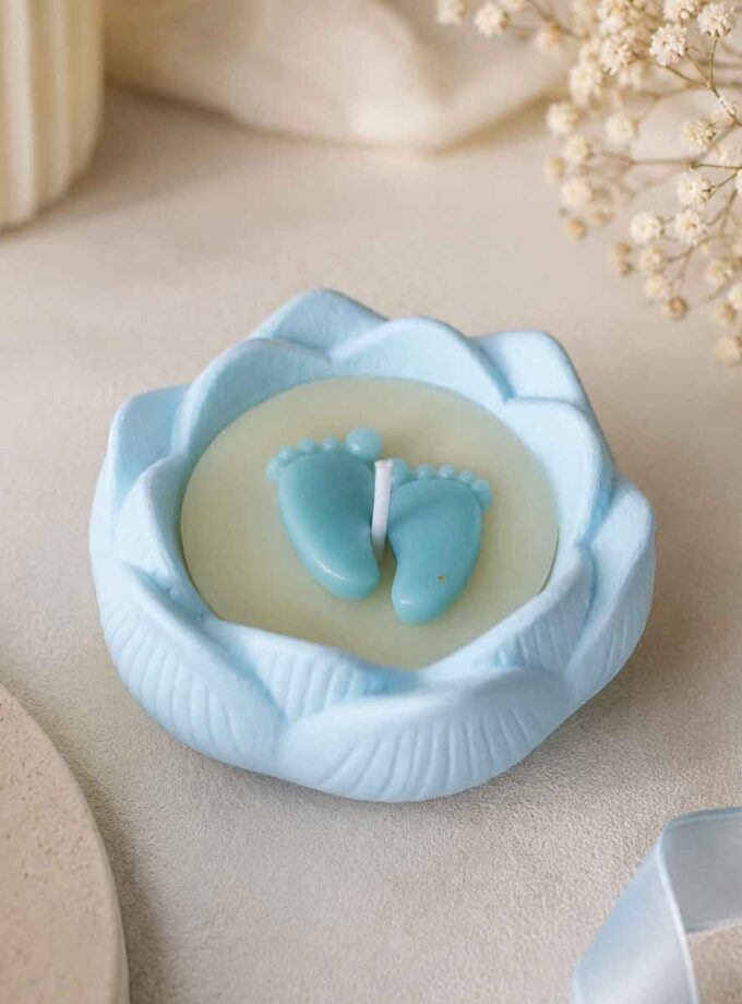 Lotus feet candle